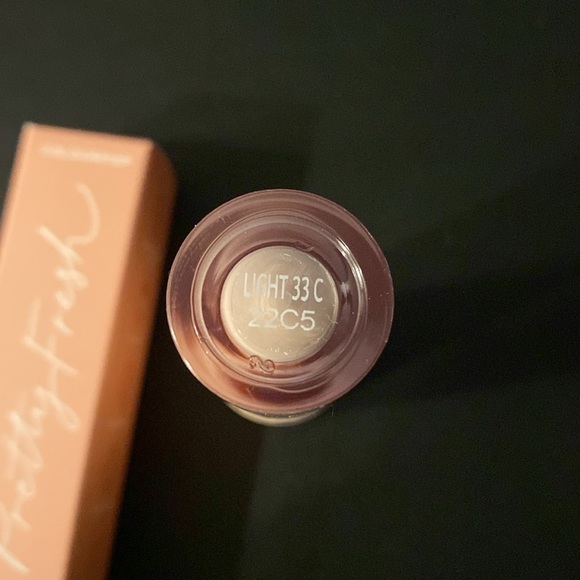 ColourPop Pretty Fresh Creamy Concealer - Picture 6 of 7